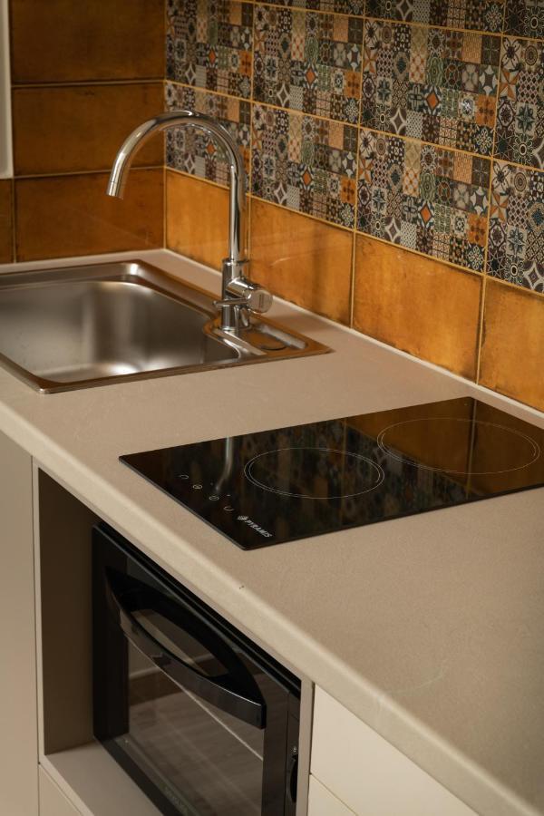 Dimitra Central Apts Ханя Екстериор снимка